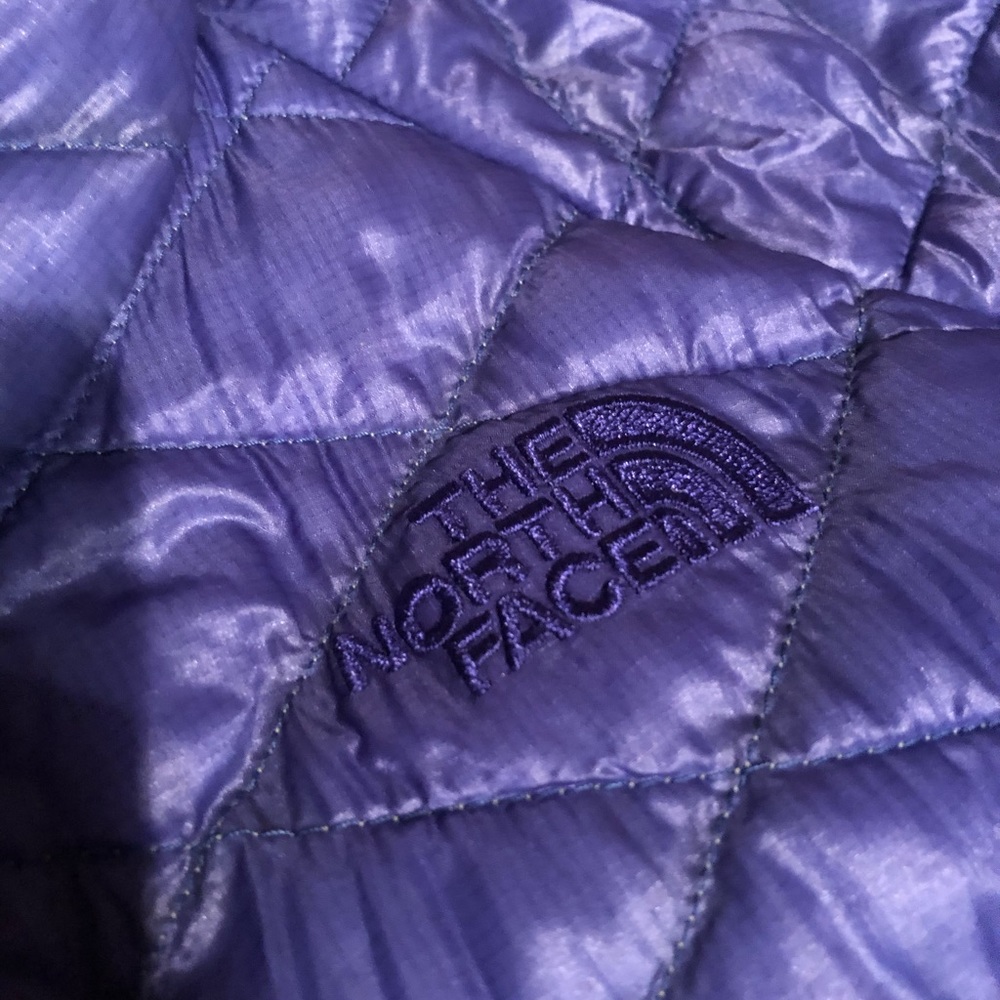 North Face Jacket - Picture 3 of 4